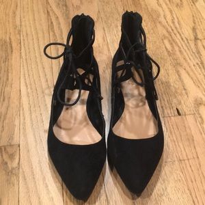 Black pointed toe flats